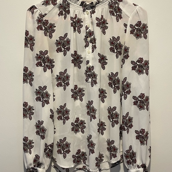 Loft Geo Henley Floral Print Blouse Cream Size XS - Picture 1 of 4